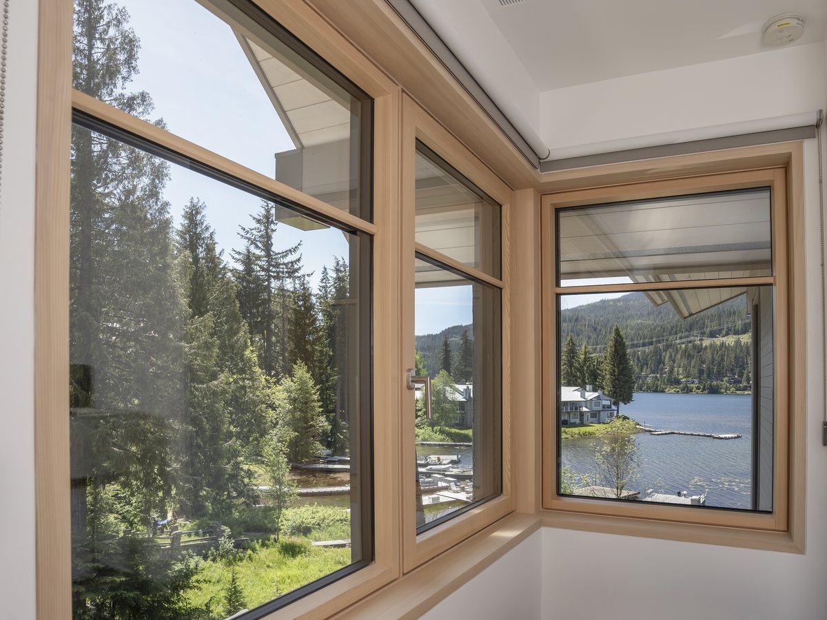 Window with view of water and mountains